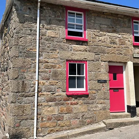 Penty Men Growyn Holiday home